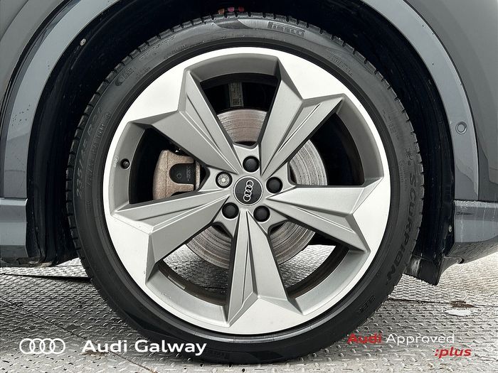 Audi Q4 E-tron 2024