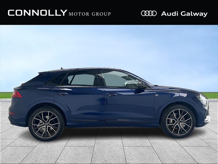 Audi Q8 2022