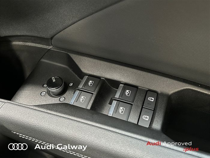 Audi Q4 E-tron 2025