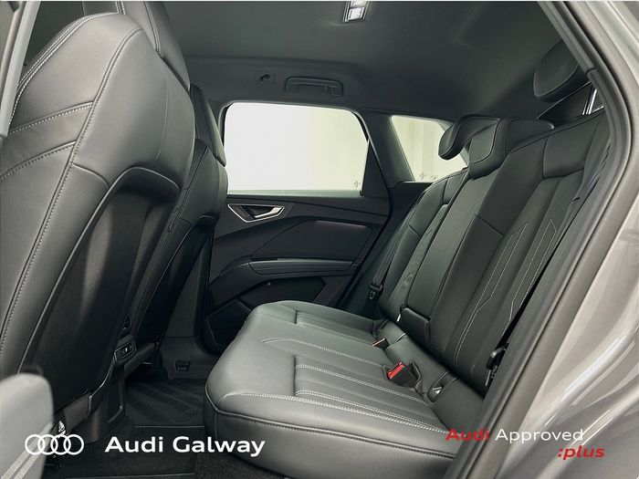 Audi Q4 E-tron 2025