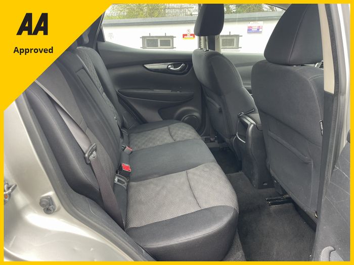 Nissan QASHQAI 2015