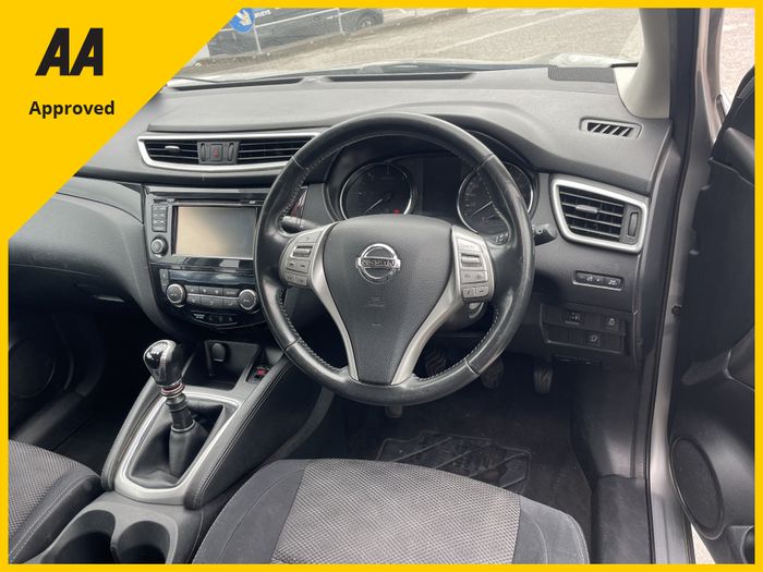 Nissan QASHQAI 2015