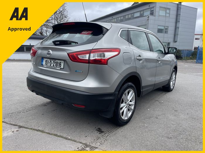 Nissan QASHQAI 2015