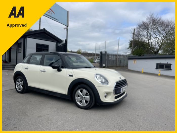 MINI Cooper 2018