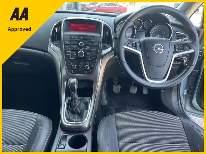 Opel Astra 2010