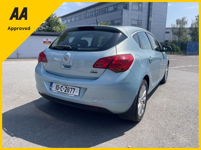Opel Astra 2010