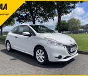 Peugeot 208 2014
