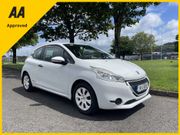Peugeot 208 2014