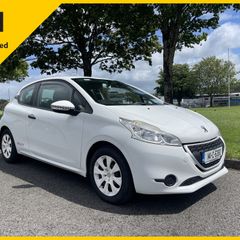 Peugeot 208 2014