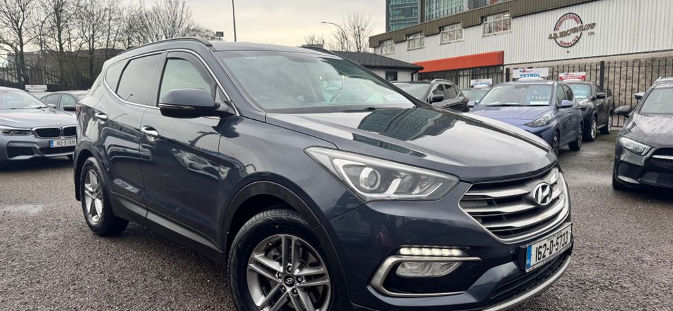 Hyundai Santa Fe 2016