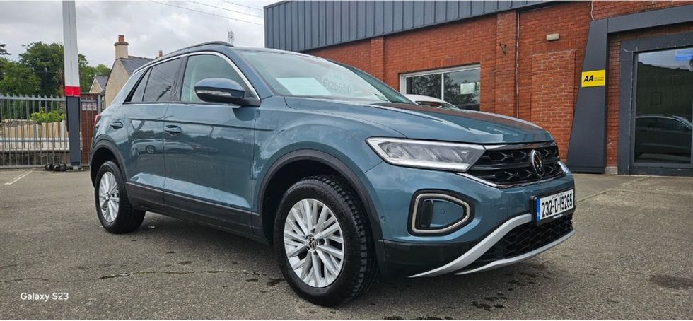 Volkswagen T-Roc 2023