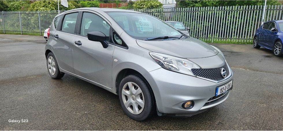 Nissan NOTE 2015