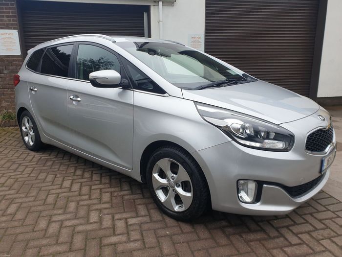 Kia Carens 2016