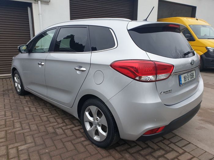 Kia Carens 2016