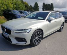 Volvo V60 2022