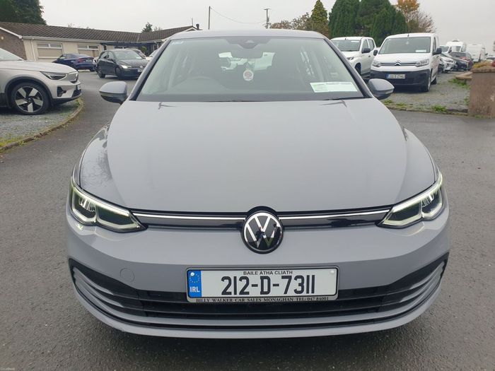 Volkswagen Golf 2021