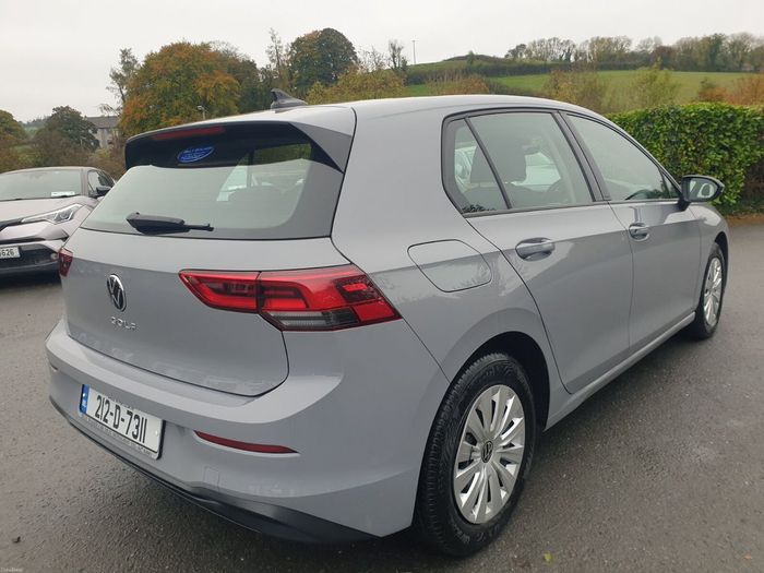 Volkswagen Golf 2021