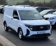 Ford TRANSIT COURIER 2024