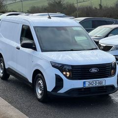 Ford TRANSIT COURIER 2024