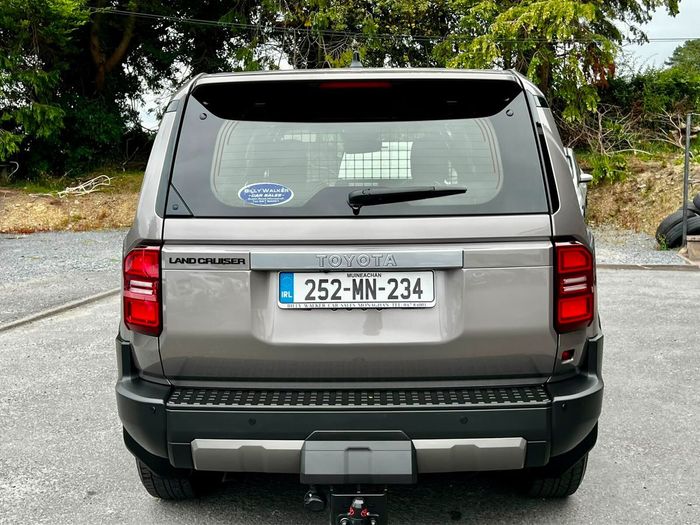 Toyota Landcruiser 2025