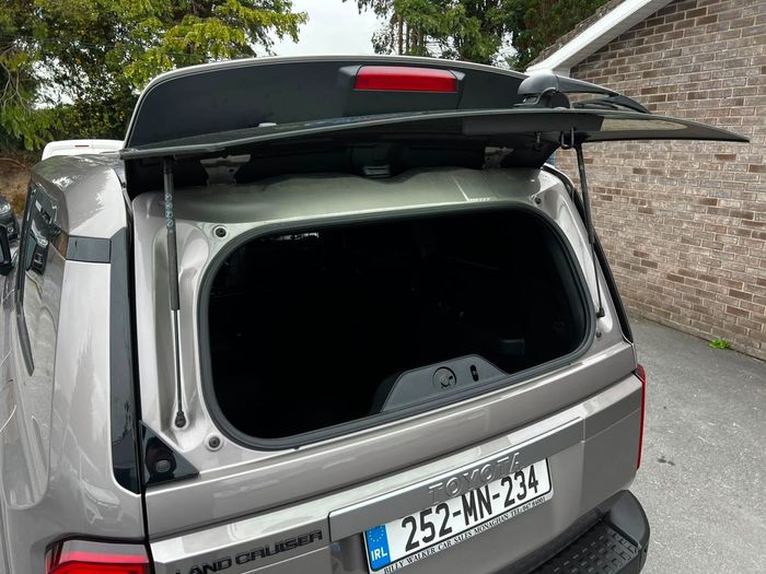 Toyota Landcruiser 2025