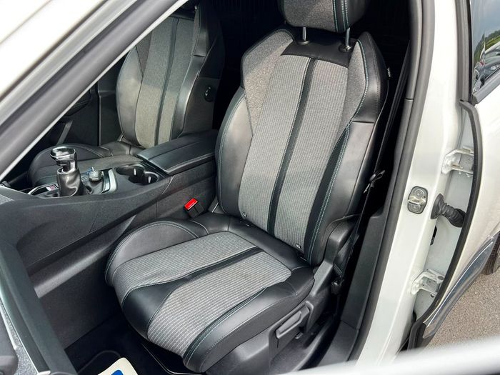 Peugeot 3008 2022