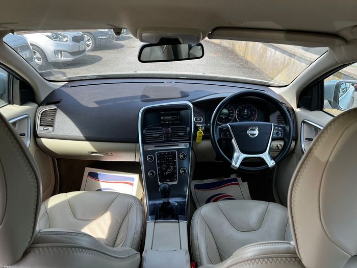 Volvo XC60 2011