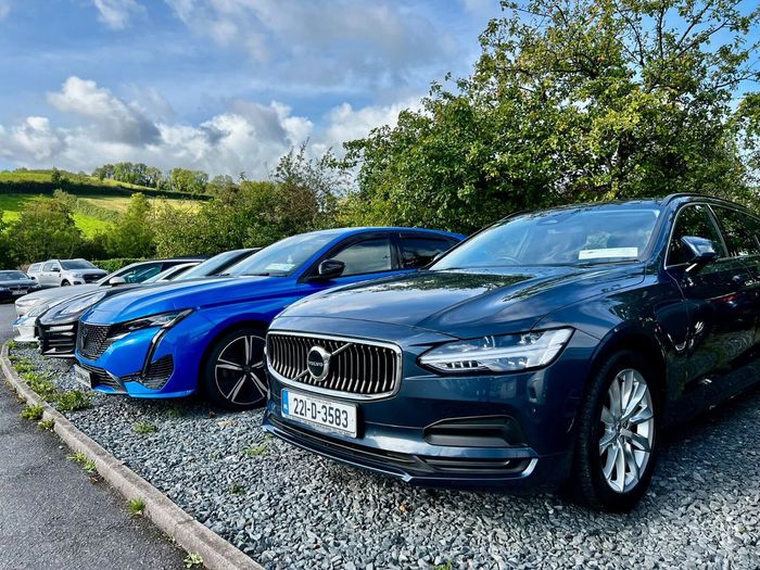 Volvo V90 2022