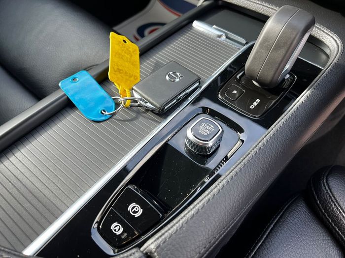 Volvo V90 2022