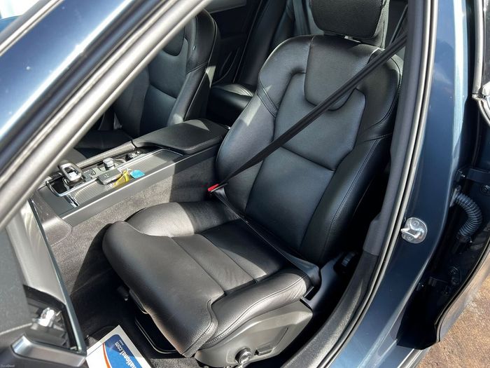 Volvo V90 2022