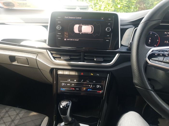Volkswagen T-Roc 2023