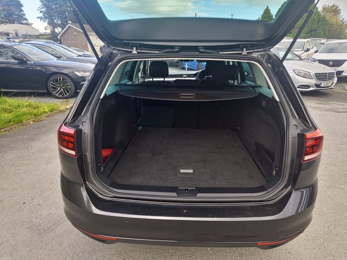Volkswagen Passat 2022