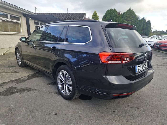 Volkswagen Passat 2022