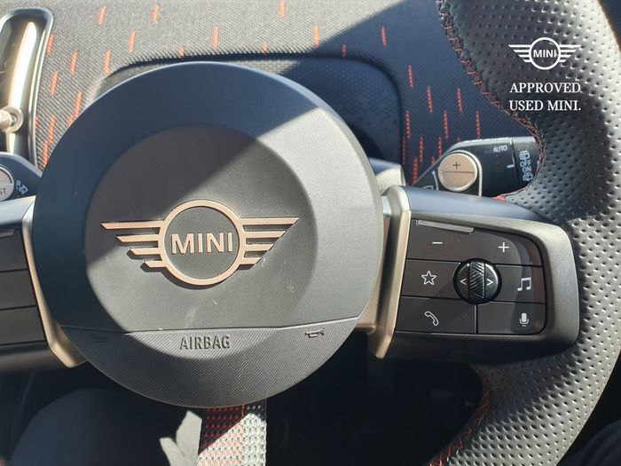 MINI COUNTRYMAN 2024
