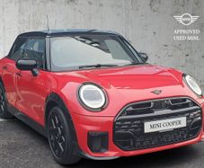 MINI HATCH 2026