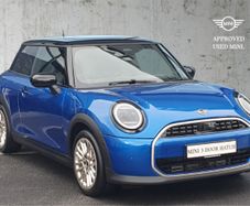 MINI HATCH 2026