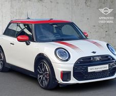 MINI HATCH 2026