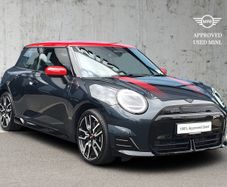 MINI HATCH 2025