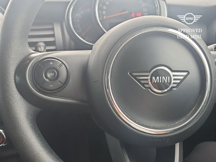 MINI HATCH 2019