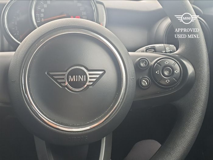 MINI HATCH 2019