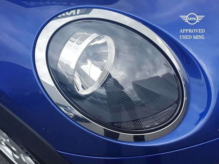 MINI HATCH 2019