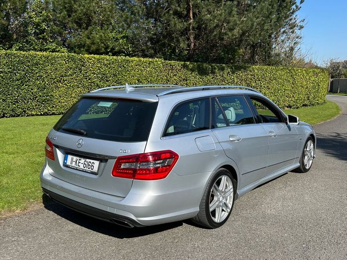 Mercedes-Benz E-Class 2011