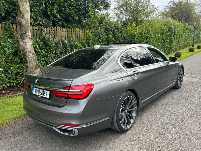 BMW 7 Series 2017