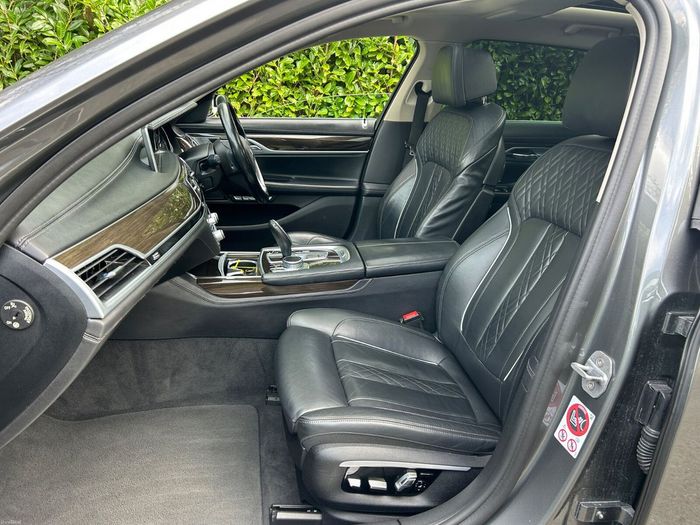 BMW 7 Series 2017