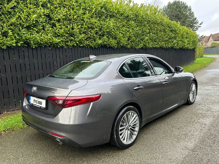Alfa Romeo Giulia 2017