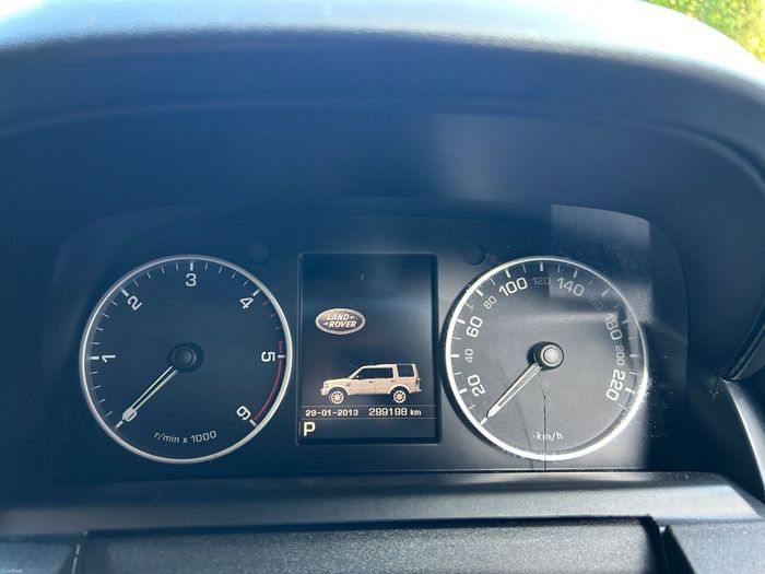 Land Rover Discovery 2016