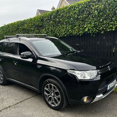 Mitsubishi Outlander 2016