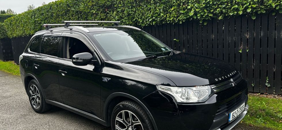 Mitsubishi Outlander 2016