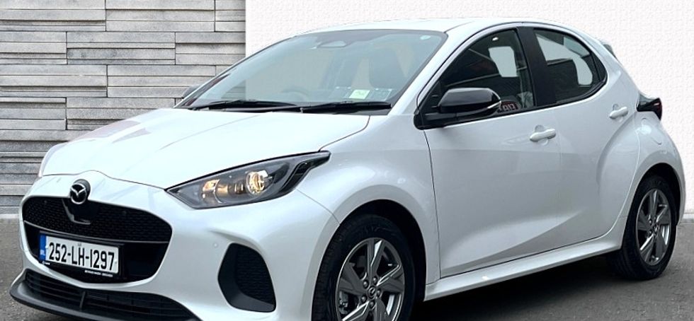 Mazda 2 2025