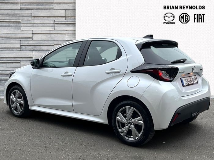 Mazda 2 2025
